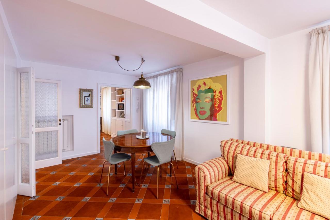 Parlamento Luxury Apartment Roma Exterior foto